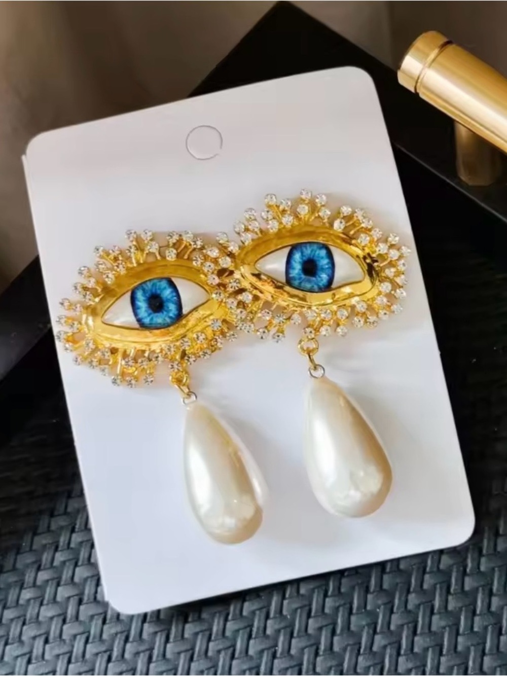 Jessica Simpson Gold Tone Evil Eye Blue Crystal Dangle tear Drop Earrings pearl